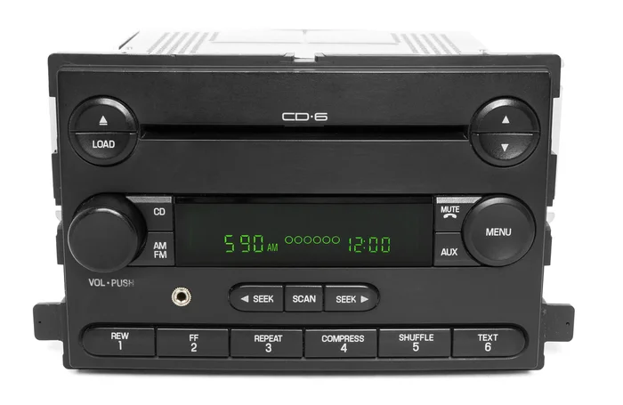 06-07 Ford Freestar Mercury Monterey AMFM 6 CD Radio w Aux Input 6F2T-18C815-FA