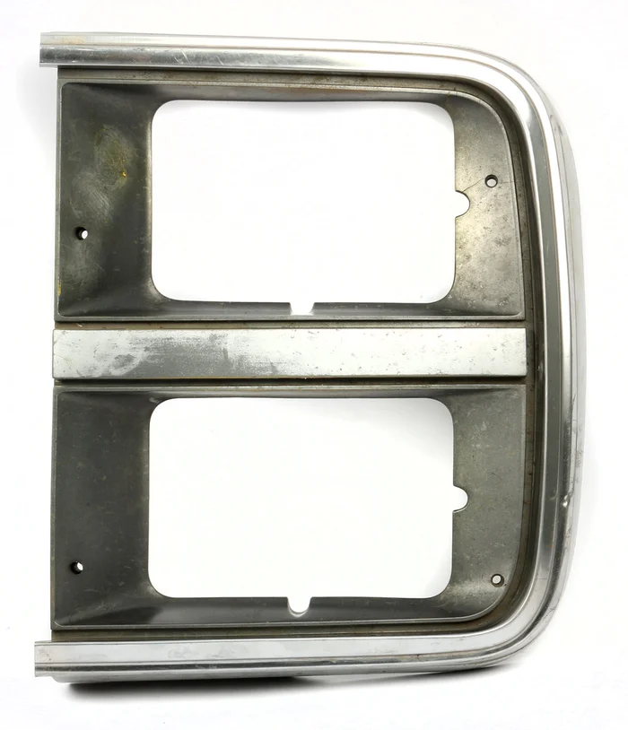 1985-1991 Chevrolet GMC Single OEM Factory Right Head Lamp Cover 14052300