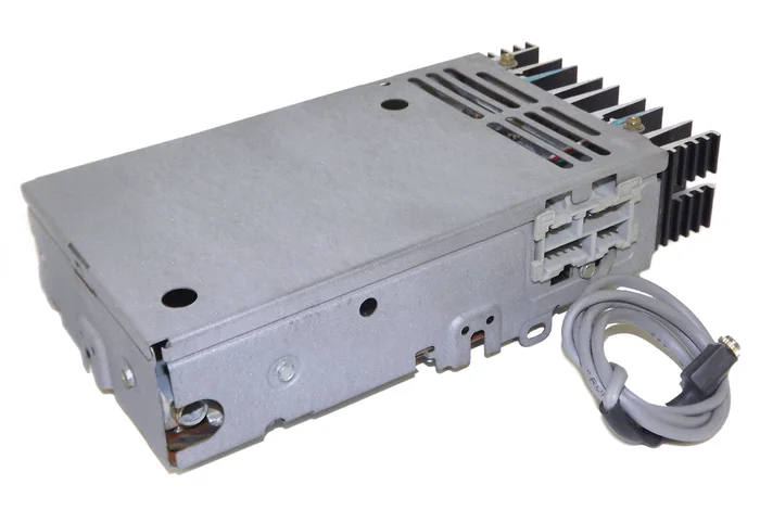 1988-1994 GMC Chevy Radio Non EQ Receiver Box – Upgraded with Auxiliary Input