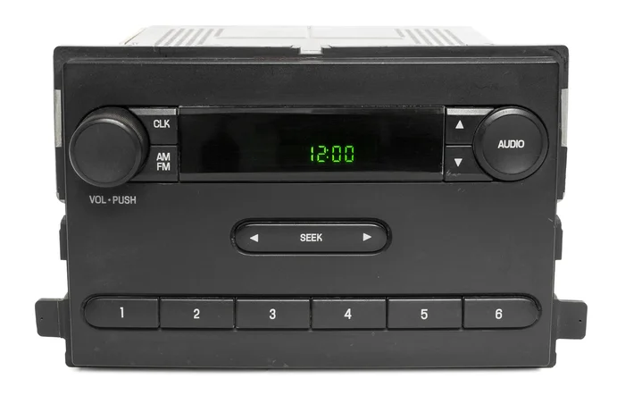 2005-2006 Ford F-250 F-350 Super Duty AM FM Radio Receiver 5C3T-18K810-AG