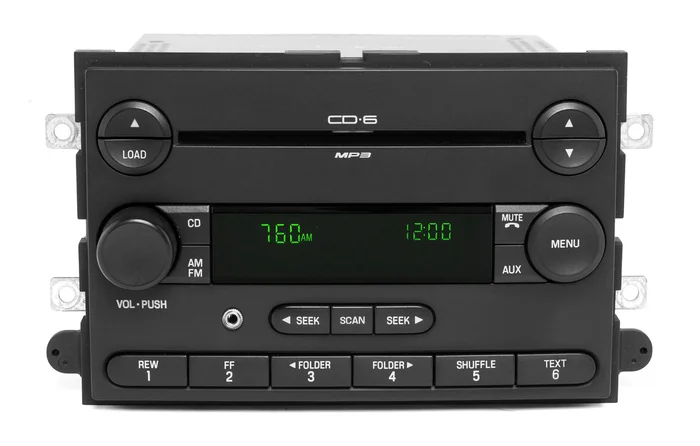 2005 Ford Five Hundred AM FM CD Player Radio w Auxiliary Input 5G1T-18C815-CH