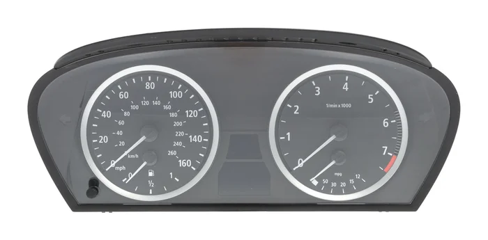 2006-2007 BMW 525i Speedometer Instrument Gauge Cluster Model Number 62119135251