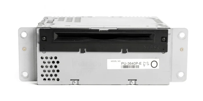 2017-2018 Ford F-150 Truck Raptor Mp3 CD w Satellite Reception HL3T-19C107-BC