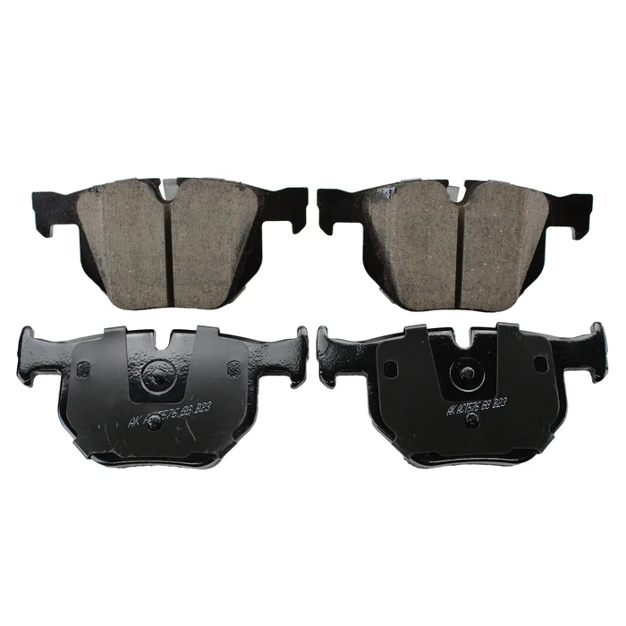 Akebono EUR1042A – Disc Brake Pad Set (Rear)
