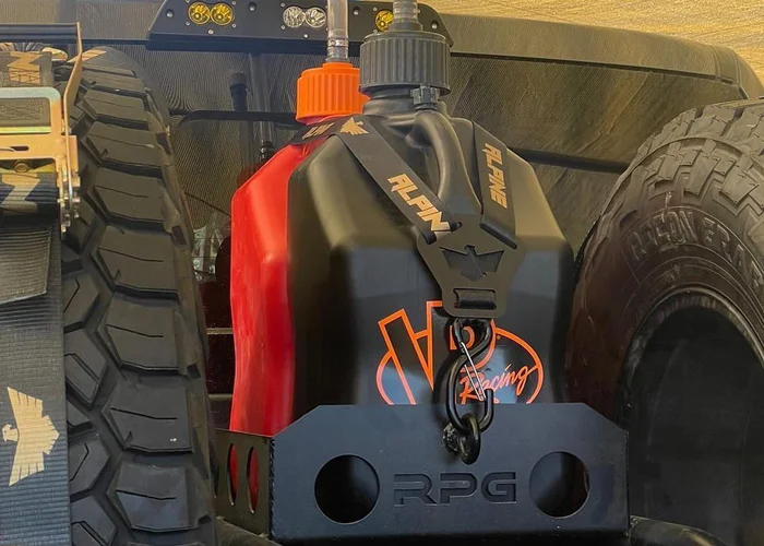 Alpine Dual Y Fuel Jug Strap