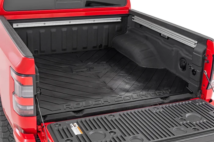 Bed Mat | 5′ Bed | RC Logo | Nissan Frontier 2WD/4WD (2005-2025)