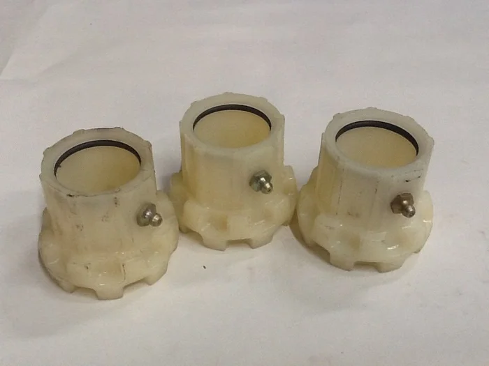 Euclid E1571 Camshaft Bushing[LOT OF 3]NOS