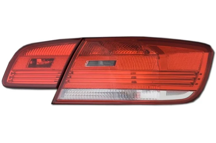 Genuine BMW 2884422 – Tail Light Assembly