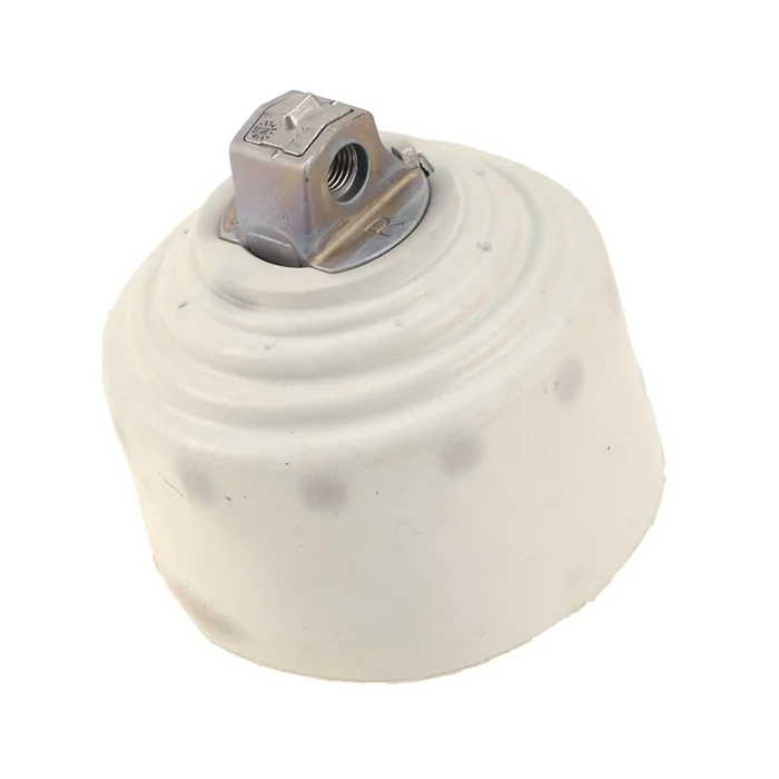 OEM 4009942 – Engine Mount (Right)