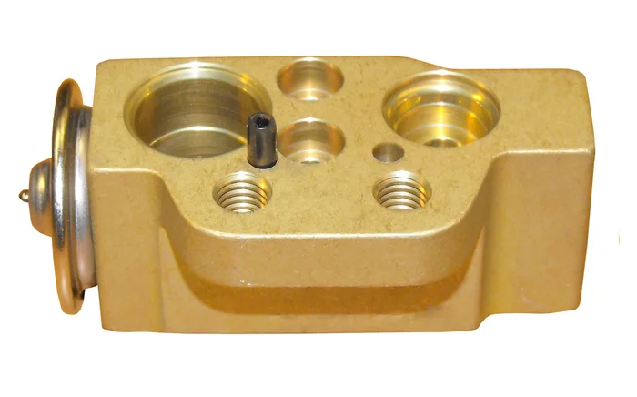 Rein ACX0266P – A/C Expansion Valve (Rear)