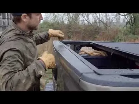 Roll N Lock RC575E E-Series – 22-25 Tundra 5’7″ w/out Trail Special Edition Storage Boxes