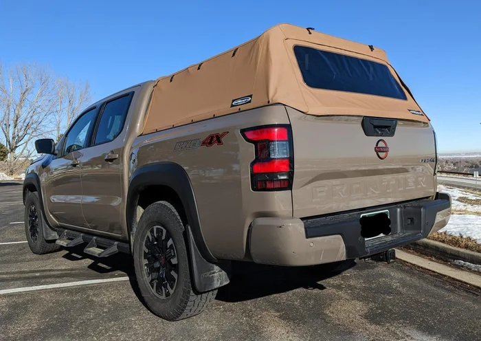 Softopper Black w/ Standard Clamps for 22+ Frontier (Short Bed) – SO-NF58B-BSR