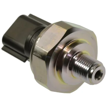 Standard® PS686 Engine Oil Pressure Switch