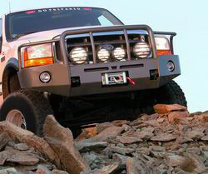 Warn Heavy Duty Bumper For Ford Super Duty, With Grille/Brush Guard – 85885