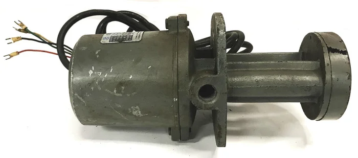Yong Chiuann 1/8hp 220/440v 3-Phase 2-Pole Coolant Pump USED